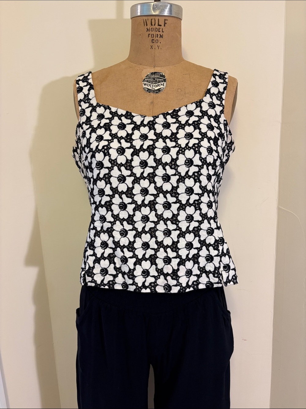 Rena Rowan Black and White Embroidered Floral Tank Top